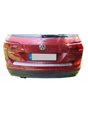 Nerezová ochranná lišta na nárazník Volkswagen Tiguan 2 (matná)